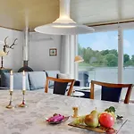 بيت للعطل 2 Bedroom Awesome In