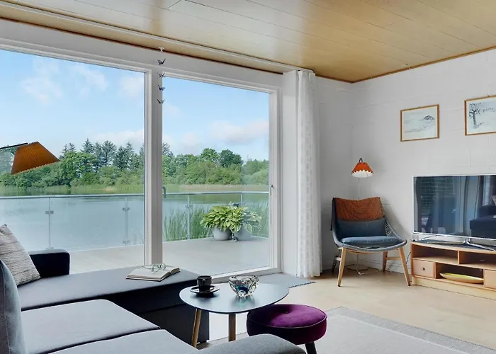 2 Bedroom Awesome In